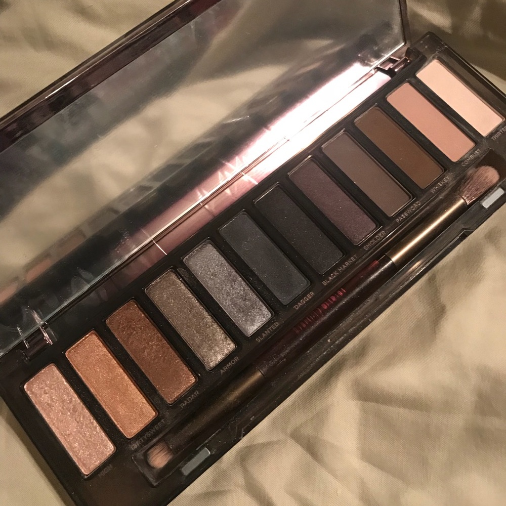 Naked smoky eye palette - Picture 2 of 3